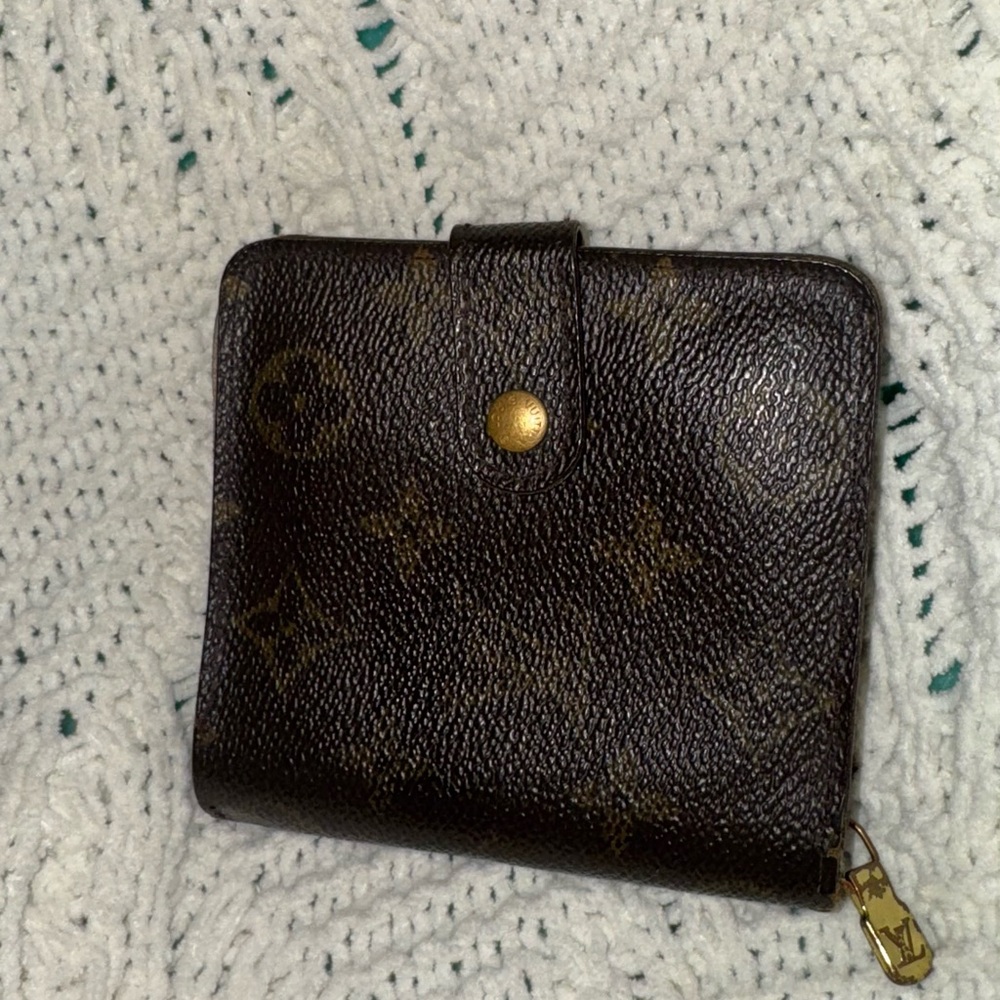 Louis Vuitton Monogram Wallet